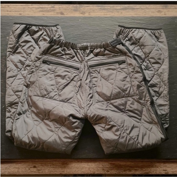 All Saints] Black Grey Quilted Padded Double sides Ski Snowboard Pants Joggers - Picture 9 of 16